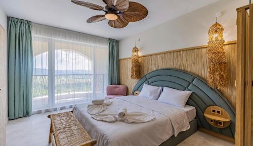 Deluxe Double Room with Sea View