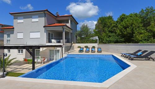 Villa with Sea View