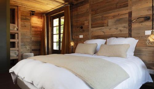 Premium Quadruple Room