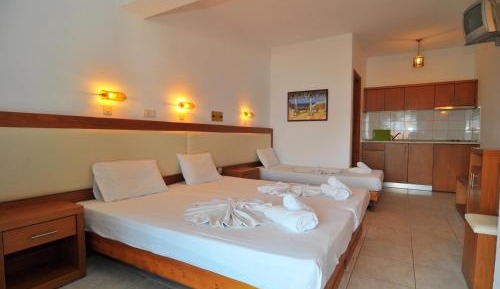 Triple Room with Sea View