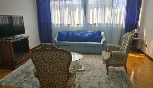 Apartment with City View