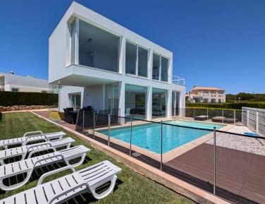 Villa - Beach Front