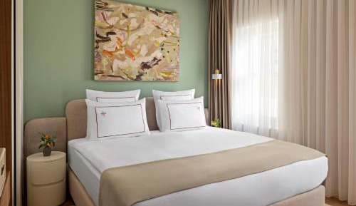 Junior Suite with Balcony