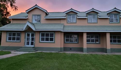 Seven-Bedroom House