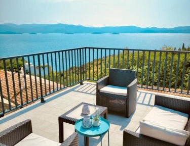 Villa with Sea View