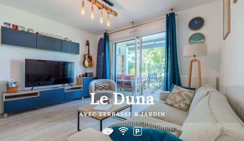 One-Bedroom Apartment with Garden