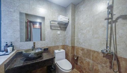 Two-Bedroom Suite