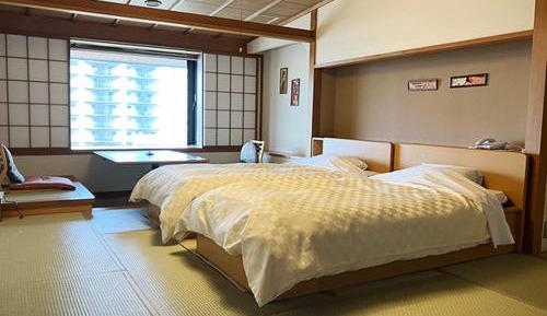 Japanese-Style Room with Beds & Open Air Bath-River Side - Non-Smoking
