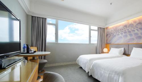 Standard Twin Room with Sea View