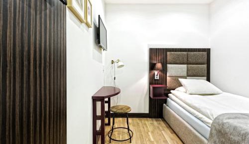 Single Room without Window