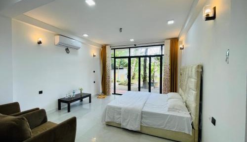 King Room with Garden View