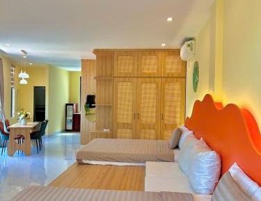 King Room with Mountain View