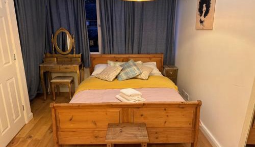 Deluxe Double or Twin Room with City View