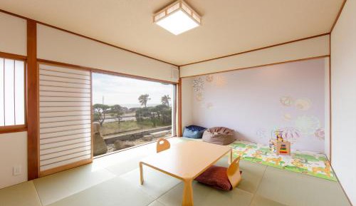 Japanese-Style Room