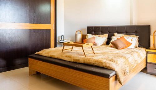Queen Room with Balcony