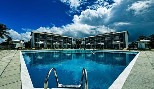 Apartment with Garden View