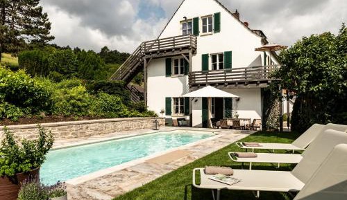 Six-Bedroom House