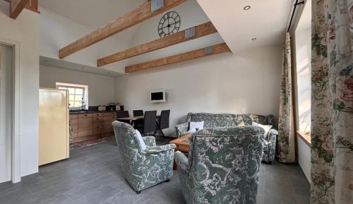 Apartment - Split Level