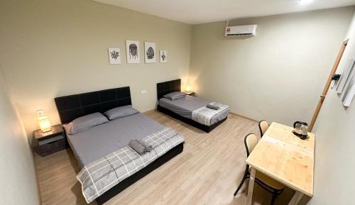Deluxe Family Room