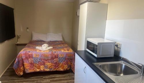 Basic Cabin (AMENITIES SEPARATE)