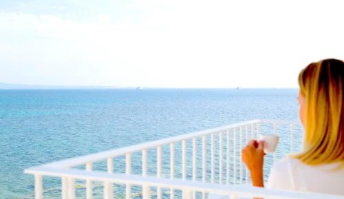 Double Room with Balcony and Sea View
