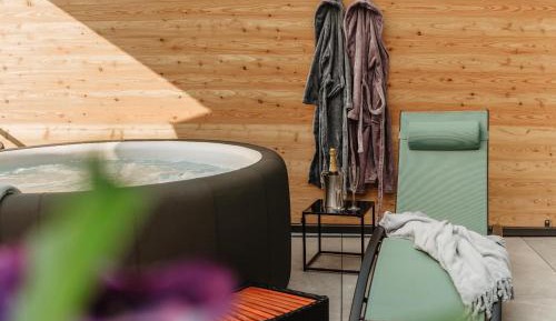 Arber Suite with Sauna and Spa Bath