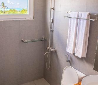 Deluxe Double Room with Balcony and Sea View