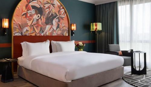 Superior King Room