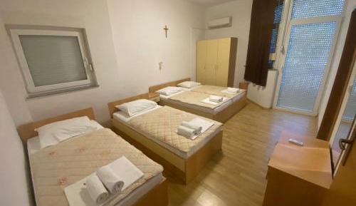 Quadruple Room with Balcony