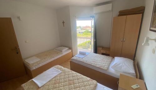 Triple Room with Balcony