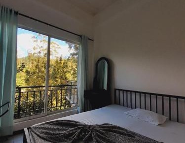Double Room with Mountain View