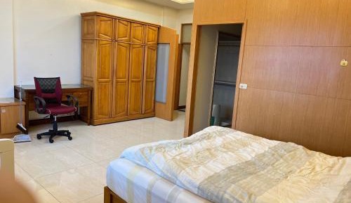 Quadruple Room with Private Bathroom