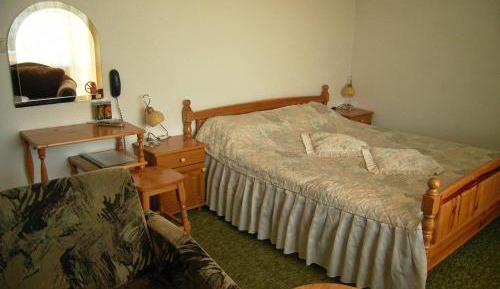 Two-Bedroom Suite