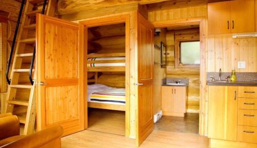 One-Bedroom Cottage