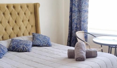 Triple Room with Private Bathroom