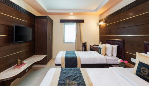 Superior Twin Room