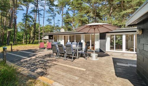 Four-Bedroom Holiday Home