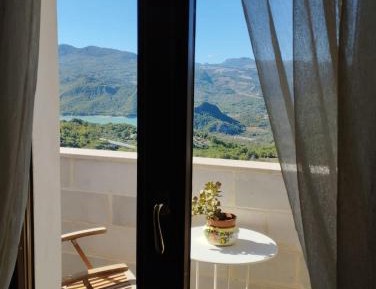 Double Room with Lake View