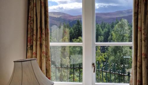 Deluxe Double Room with Shower