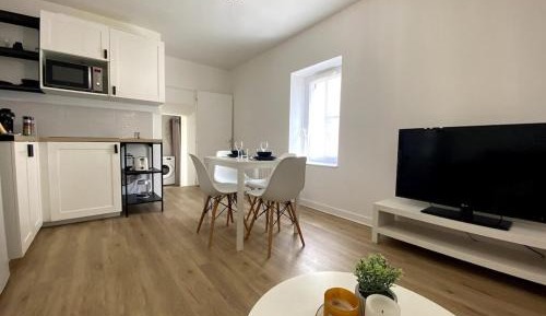 Apartment with Shower