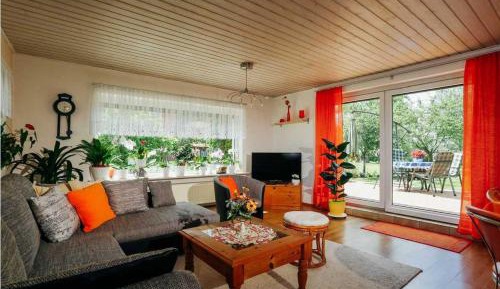 One-Bedroom Apartment with Terrace