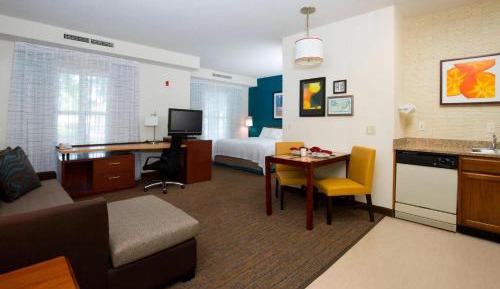 Queen Studio with Sofa Bed