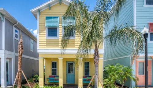 Two-Bedroom Holiday Home