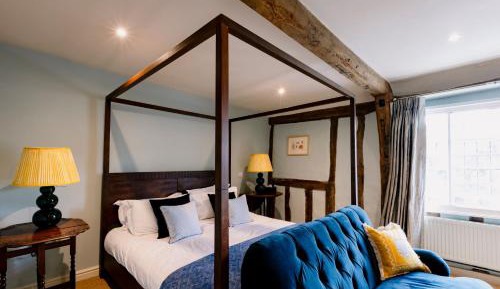 Superior King Room