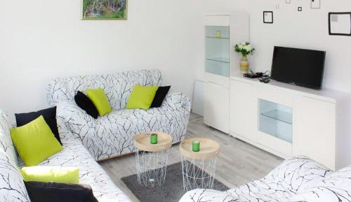 One-Bedroom Holiday Home