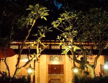 Family Bungalow