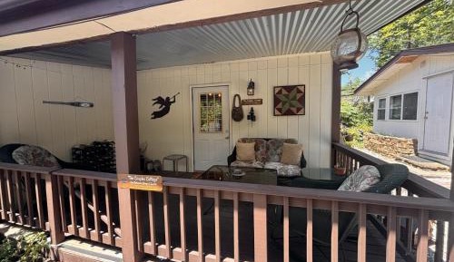 One-Bedroom Cottage