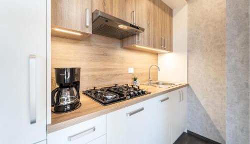 Eight-Bedroom Holiday Home