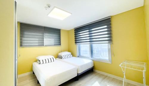 Twin Room with Private Bathroom