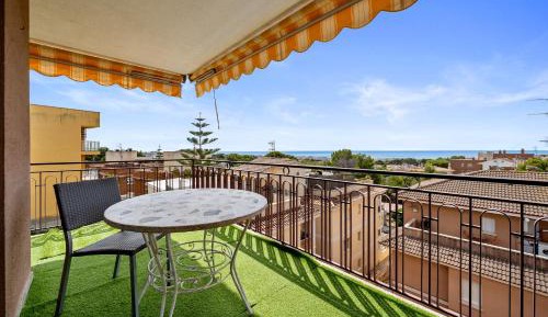 Three-Bedroom Superior Apartment